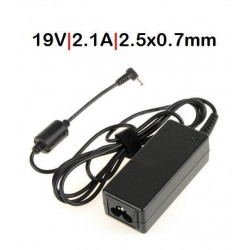 CARREGADOR QOLTEC COMPATÍVEL Asus 40W 19V 2.1A 2.5 * 0.7 TG51503
